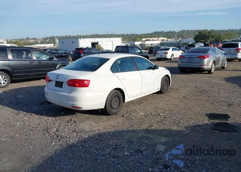 2013 Volkswagen Jetta S z USA, uszkodzony, nr VIN 3VW2K7AJ4DM257780